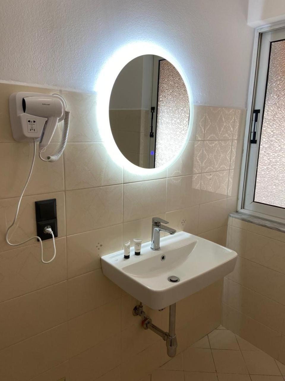 "Hotel Lili" Saranda Chambre photo